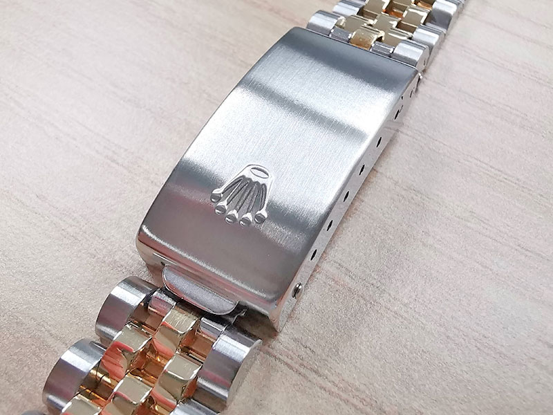 Rolex Datejust 78273 bracelet's scratches removed by Grand Montre